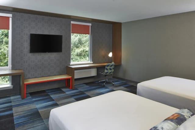 Aloft by Marriott Seattle Redmond-Room, 2 Queen Beds (Mobility Accessible, Tub)-1