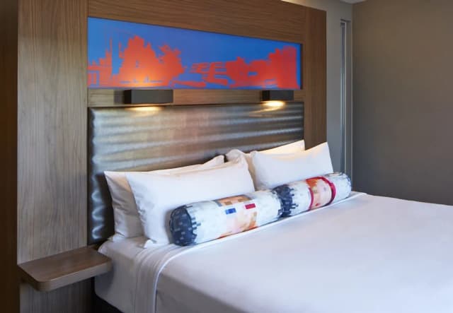 Aloft by Marriott Seattle Redmond-Room, 1 King Bed (Hearing Accessible)-3