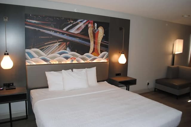 Aiden Los Angeles Downtown Dragon Gate Inn-标准房, 1 张特大床, 无烟房, 冰箱-1