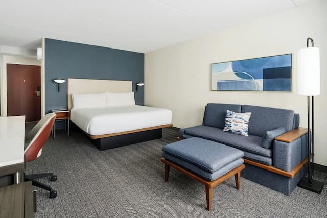 Courtyard by Marriott Chicago Midway Airport-客房, 1 张特大床-4