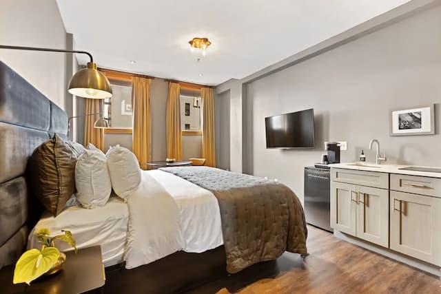 히스토릭 블루 문 호텔 - NYC-슈피리어룸, 킹사이즈침대 1개-2