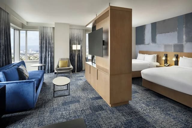 Courtyard Los Angeles L.A. LIVE-小型套房, 多张床-5