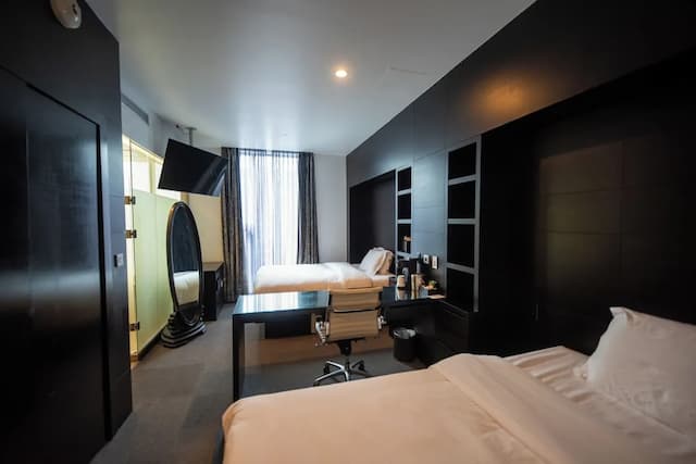The One Boutique Hotel-Room, 2 Queen Beds-7