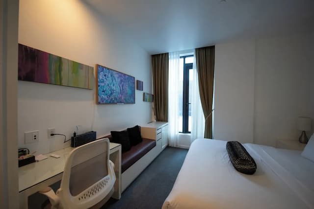 The One Boutique Hotel-Room, 1 King Bed, Balcony-10