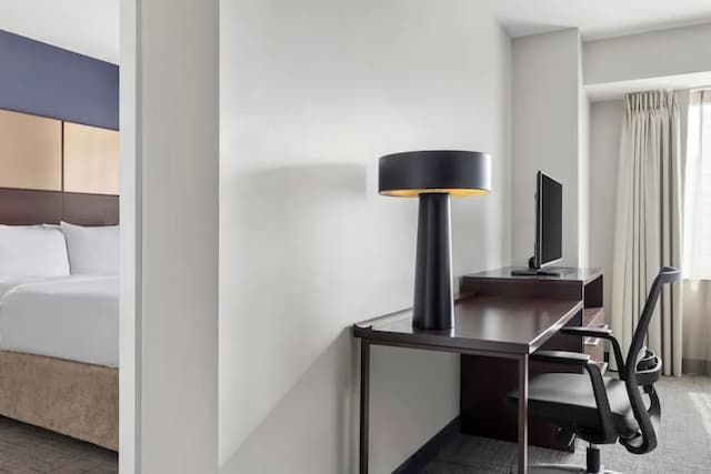 レジデンス イン ニューヨーク ザ ブロンクス アット メトロ センター アトリウム-スイート 2 ベッドルーム-4