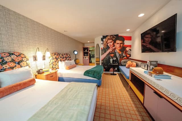 디 애들러 어 헐리우드 힐스 호텔-디럭스 더블룸, 더블침대 2개-1