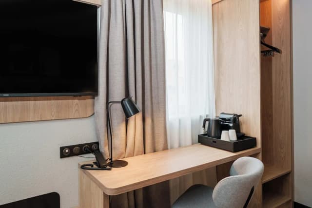 Campanile Prime Paris 19 - La Villette-高级房, 1 张特大床-13