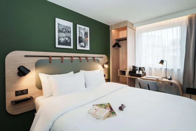 Campanile Prime Paris 19 - La Villette-高级房, 1 张特大床-8