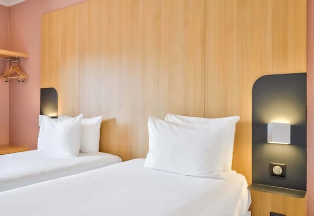 B&B HOTEL Paris 17 Batignolles-双床房-6