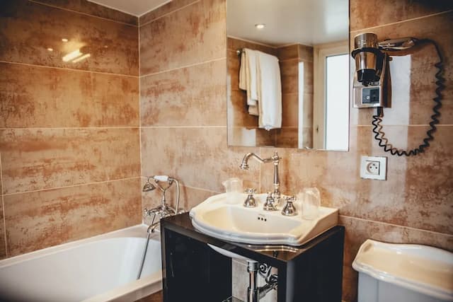 호텔 르 노트르 담 생미셸-더블룸 (Notre Dame)-5