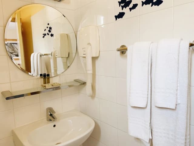 Hôtel Bellevue Paris Montmartre-Chambre Double Standard-12