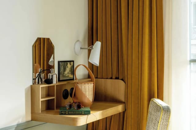 호텔 카시미르-디럭스룸-2