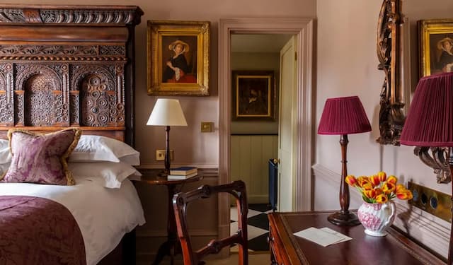 배티 랭글리스-클럽 더블룸, 더블침대 1개-2