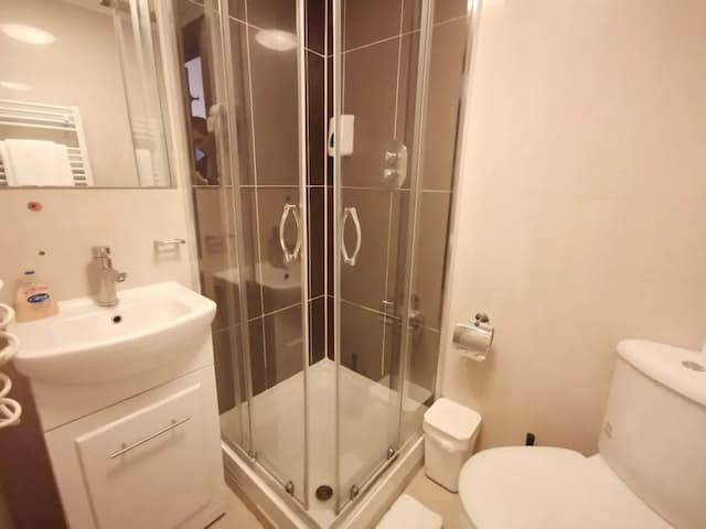 The Royale Chulan Hyde Park-Standard Double Room-25