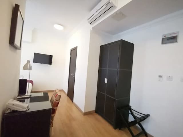 The Royale Chulan Hyde Park-Luxury Room-7