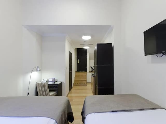 The Royale Chulan Hyde Park-Standard Triple Room-21