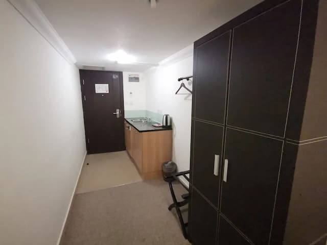 The Royale Chulan Hyde Park-Standard Triple Room-7