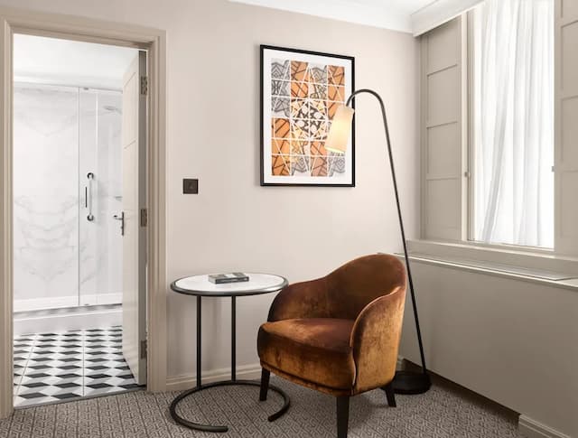 스트랜드 팰리스 호텔-Deluxe Studio King-4