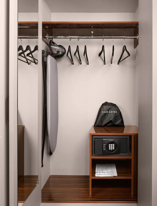 스트랜드 팰리스 호텔-Superior Double Room-4