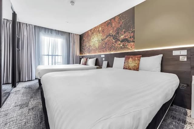 Heeton Concept Hotel - Luma Hammersmith-Standard Double or Twin Room-1