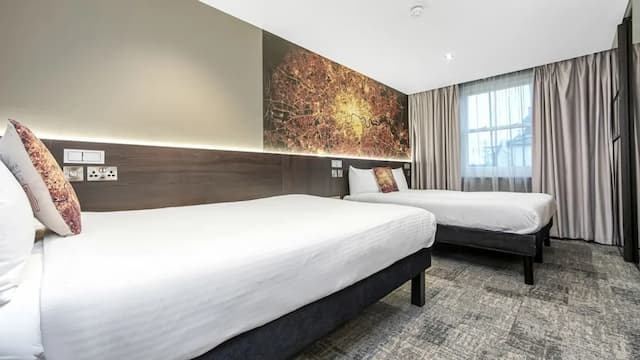 Heeton Concept Hotel - Luma Hammersmith-Standard Double or Twin Room-6