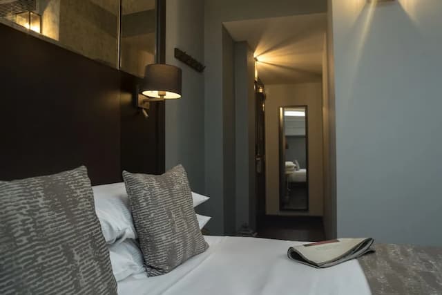 Camden Enterprise Hotel & Pub-Superior Double or Twin Room-7