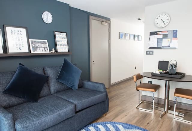 Residence Inn by Marriott London Tower Bridge-Accessible Suite for the accessible (disabled) studio suite-11