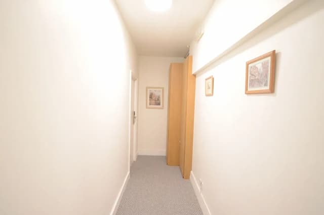 Amber Residence Hotel-Studio, Ensuite (Double Lower Floor)-14