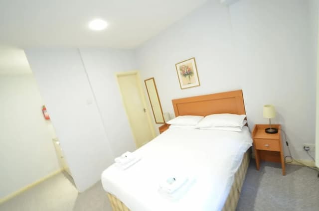 Amber Residence Hotel-Studio, Ensuite (Double Lower Floor)-12