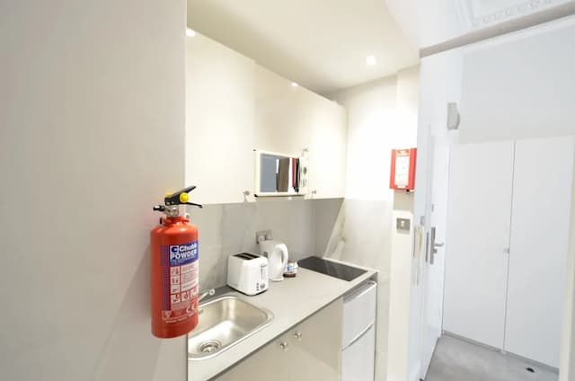 Amber Residence Hotel-Family Studio, Ensuite (-Air-condition)-11