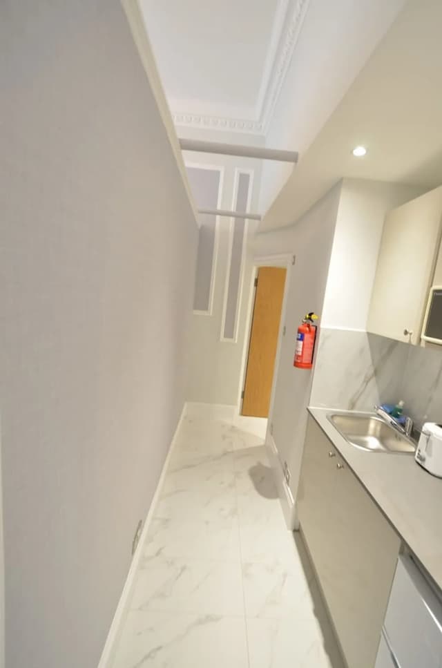 Amber Residence Hotel-Family Studio, Ensuite (-Air-condition)-16