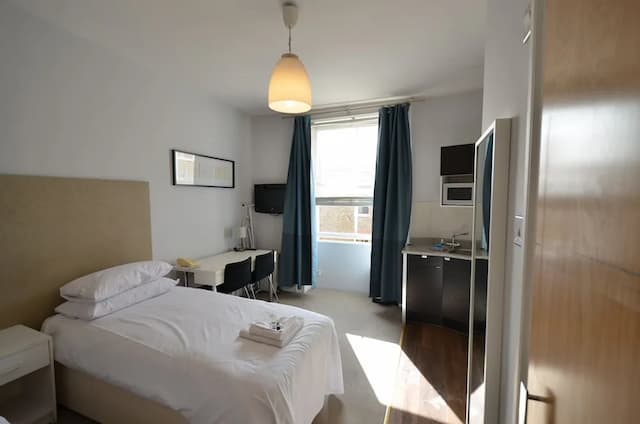 Amber Residence Hotel-Standard Studio, Ensuite (Twin Upper Floor)-20