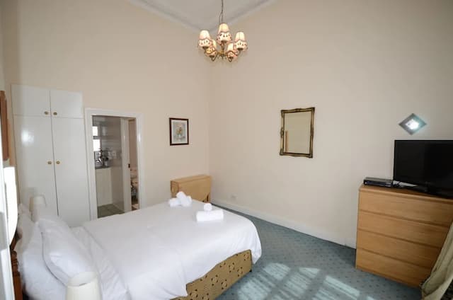 Amber Residence Hotel-Standard Studio, Ensuite (Twin Upper Floor)-18