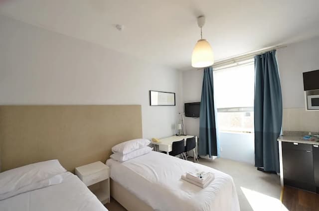 Amber Residence Hotel-Standard Studio, Ensuite (Twin Upper Floor)-19