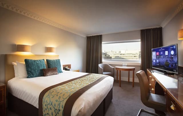 더 타워 호텔, 바이 시슬-스탠다드 더블룸-3