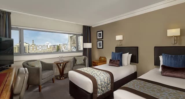 더 타워 호텔, 바이 시슬-스탠다드 트윈룸, 싱글침대 2개, 강 전망-1