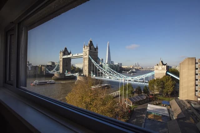 더 타워 호텔, 바이 시슬-이그제큐티브 더블룸-4