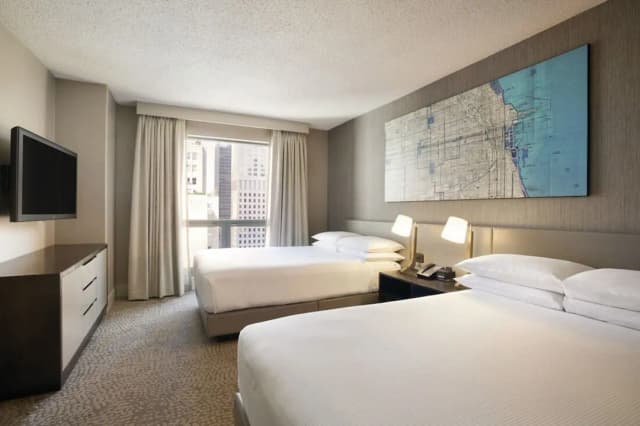 Hilton Chicago/Magnificent Mile Suites-套房, 2 张双人床, 无烟房, 城市景观-4