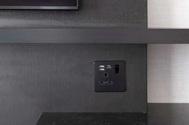 힐튼 런던 올림피아-프리미엄룸, 더블침대 1개-12