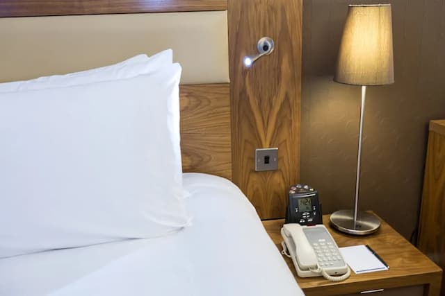 힐튼 런던 올림피아-싱글룸-3