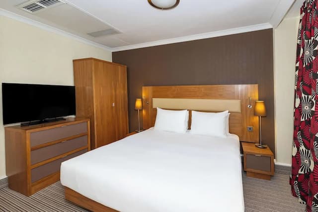 힐튼 런던 올림피아-더블룸-8