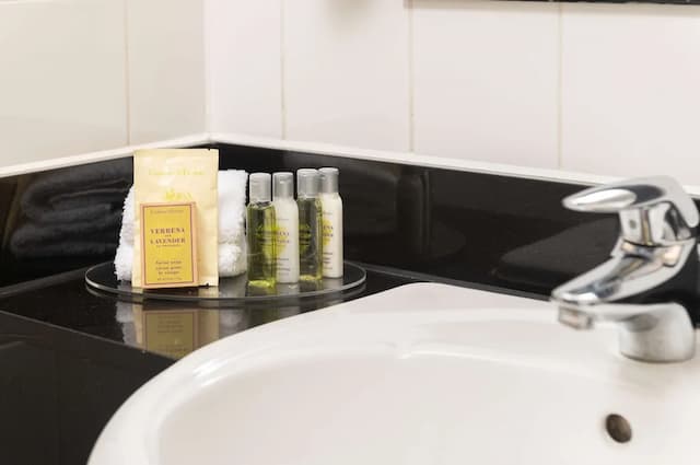 힐튼 런던 올림피아-더블룸-7