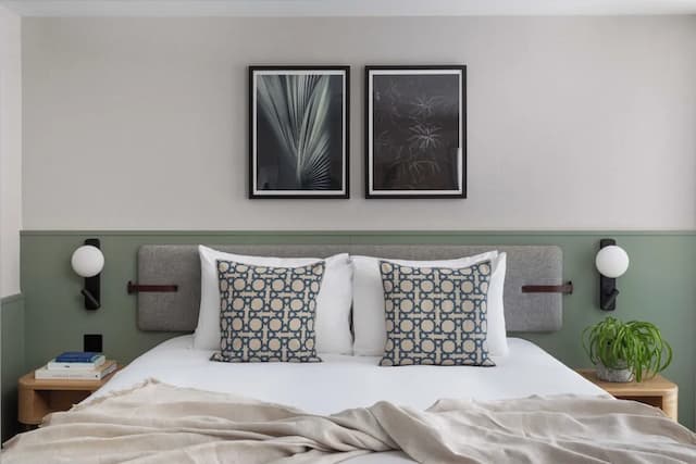 Inhabit Queen's Gardens, a Member of Design Hotels-Cosy Family-3