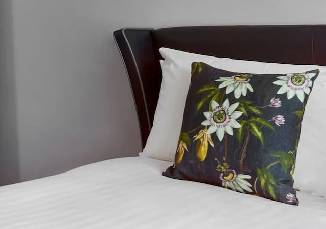 NYX Hotel London Holborn by Leonardo Hotels-Designer Superior Room with King Bed-1