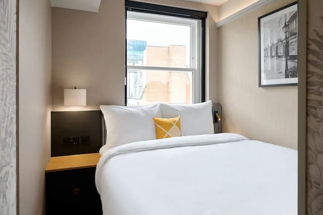 Four Points Flex by Sheraton London Euston-Room, 1 Double Bed (Pod 8sqm)-1