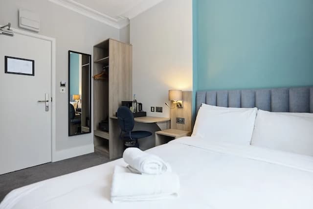 프린스 윌리엄 호텔-더블룸-3