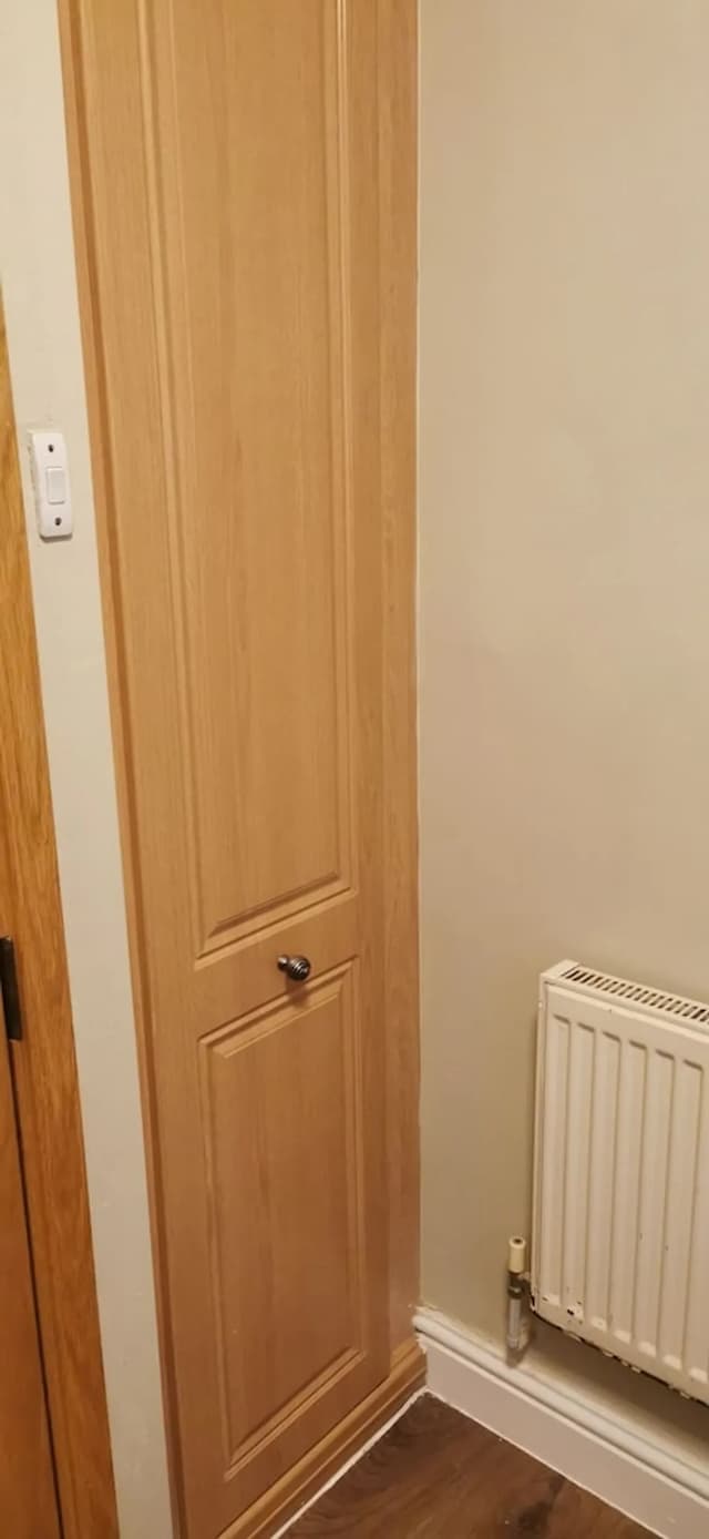 Central Hotel-Economy Single Room, Shared Bathroom-6