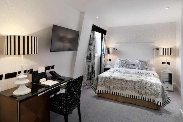 The Mandeville Hotel-Deluxe Room, 1 Double Bed (Plus)-1