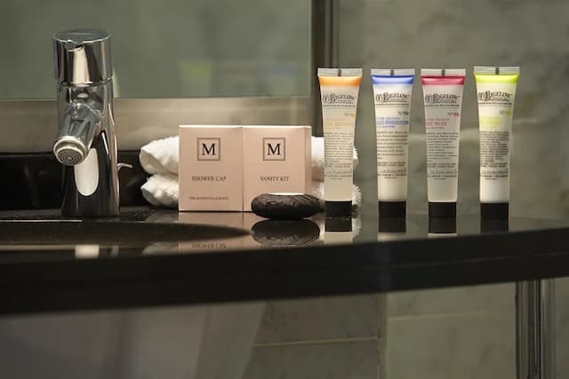 The Mandeville Hotel-Deluxe Room, Single Bed-5