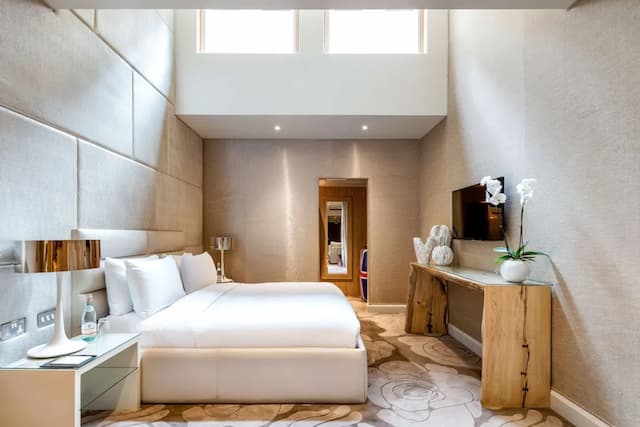 The May Fair, A Radisson Collection Hotel, Mayfair London-Studio (Studio)-2